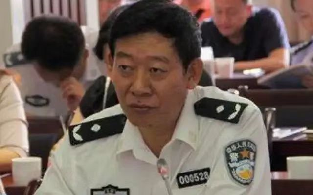 缉毒警察陈新民:毒枭悬赏200万要他人头,外甥染毒亲姐与他决裂