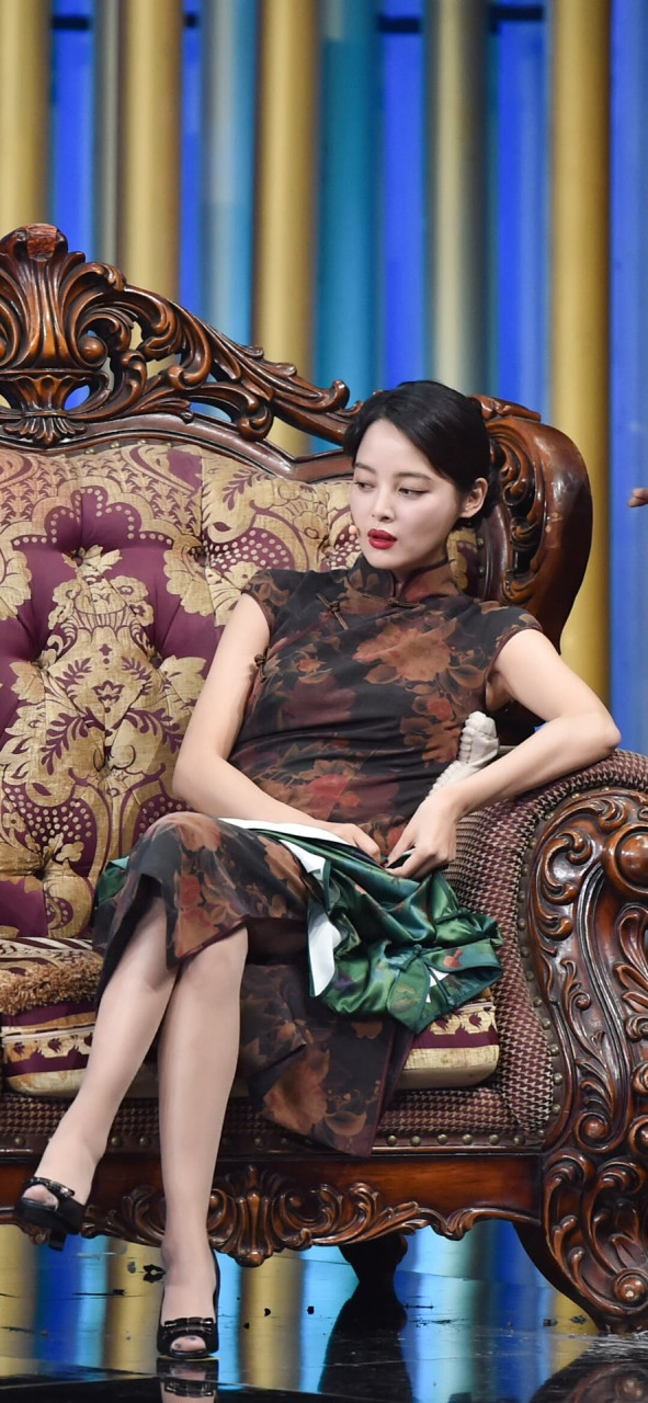 辛芷蕾  鱼嘴鞋丝袜