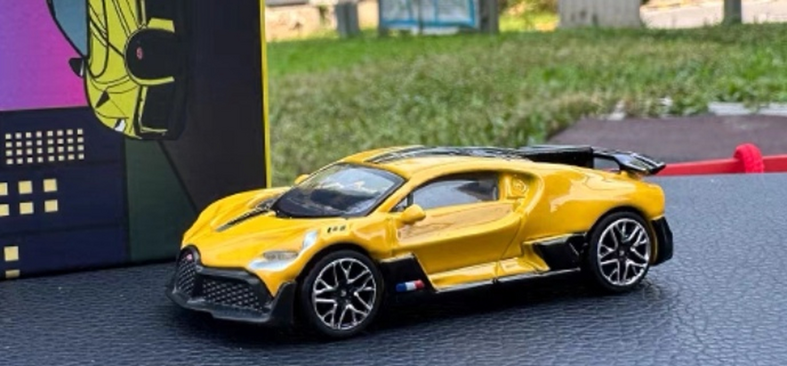 1:64 布加迪divo 汽车模型合金车模摆件收藏儿童玩具男孩礼物!