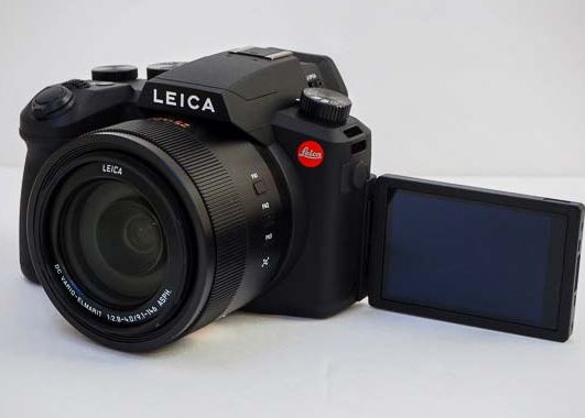 简而言之,徕卡v-lux 5的性能要比傻瓜相机好