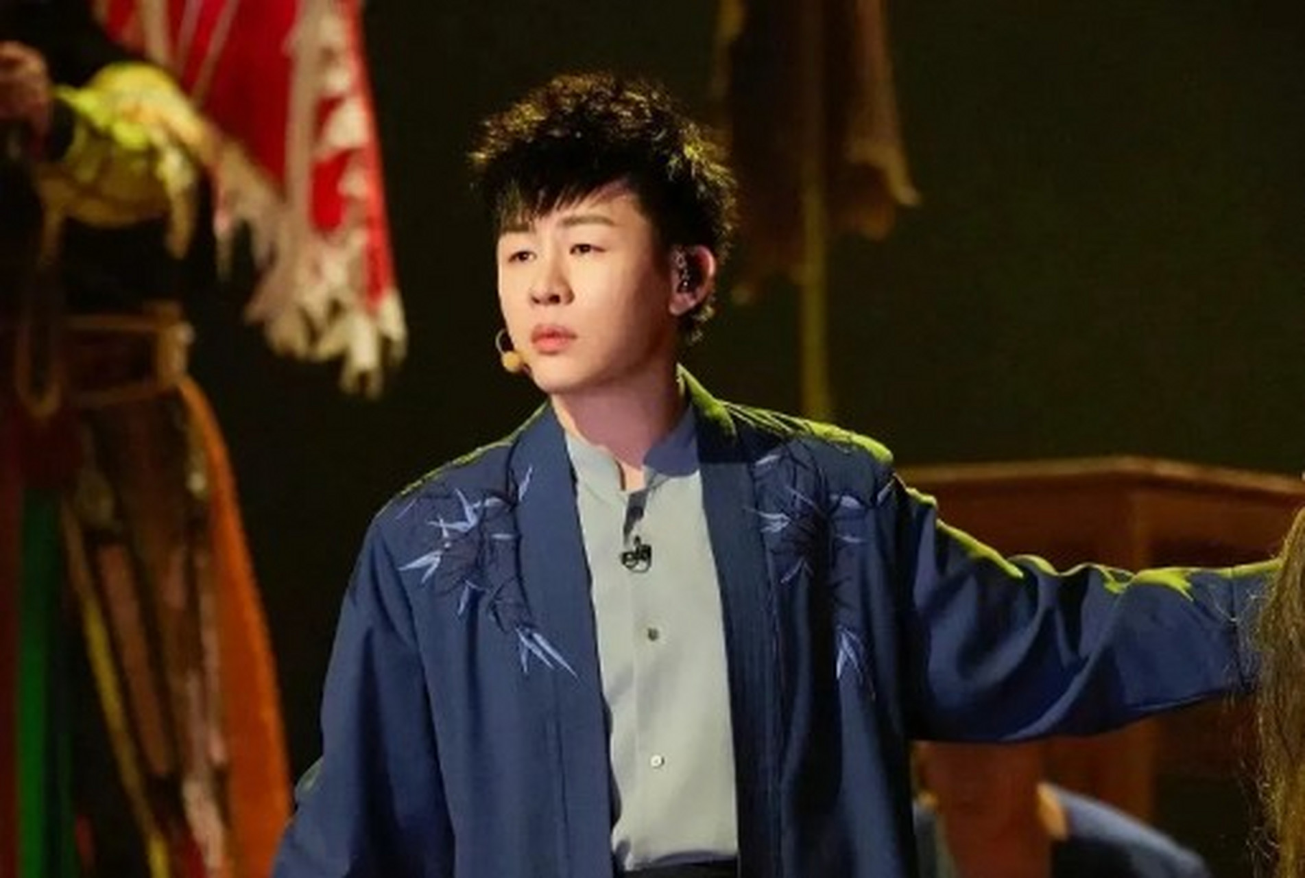 看了胡彦斌最新一期《披荆斩棘》疯狂为自己洗白,我不得不一吐为快,之