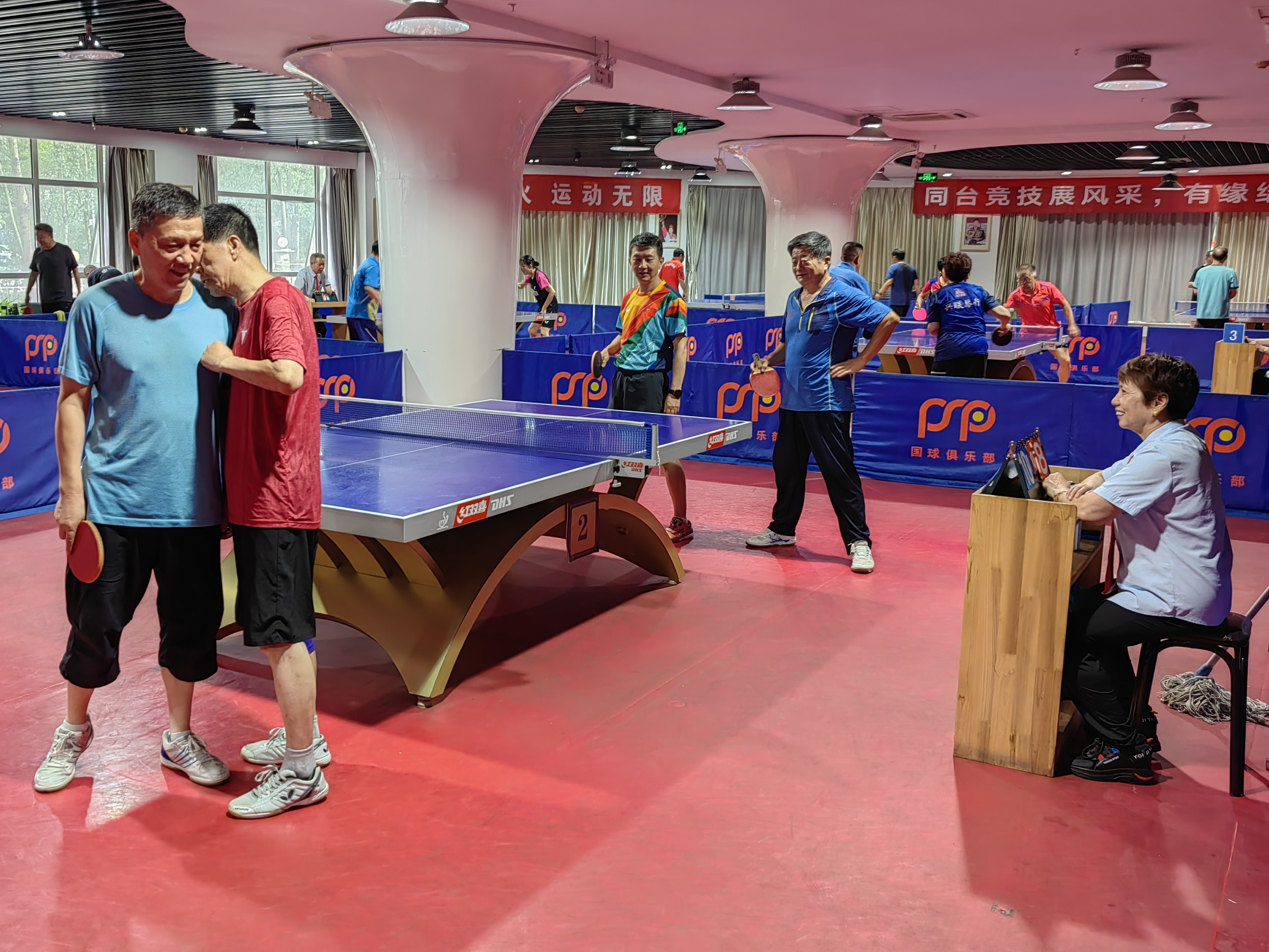激情燃烧!山东省省直机关"庆八一"乒乓球比赛精彩激烈