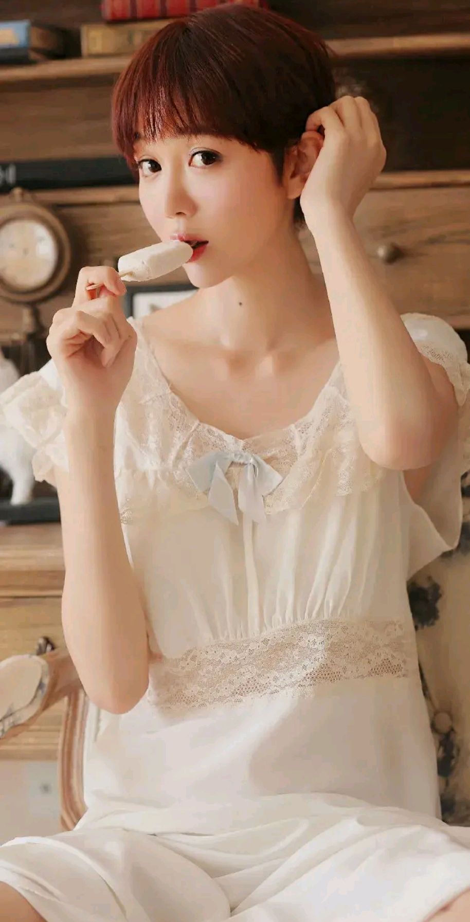 姜妍高清写真图集,身材与美貌并存,性感迷人