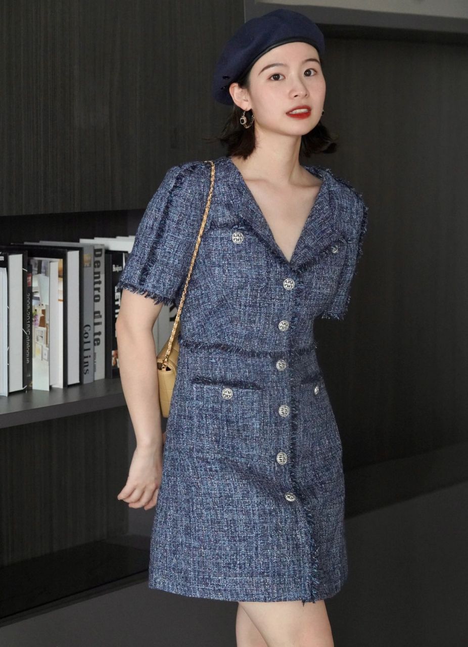 公关小姐姐职场 一抹蔚蓝海洋粗花呢|||掐指一算这个时候本该是在海边