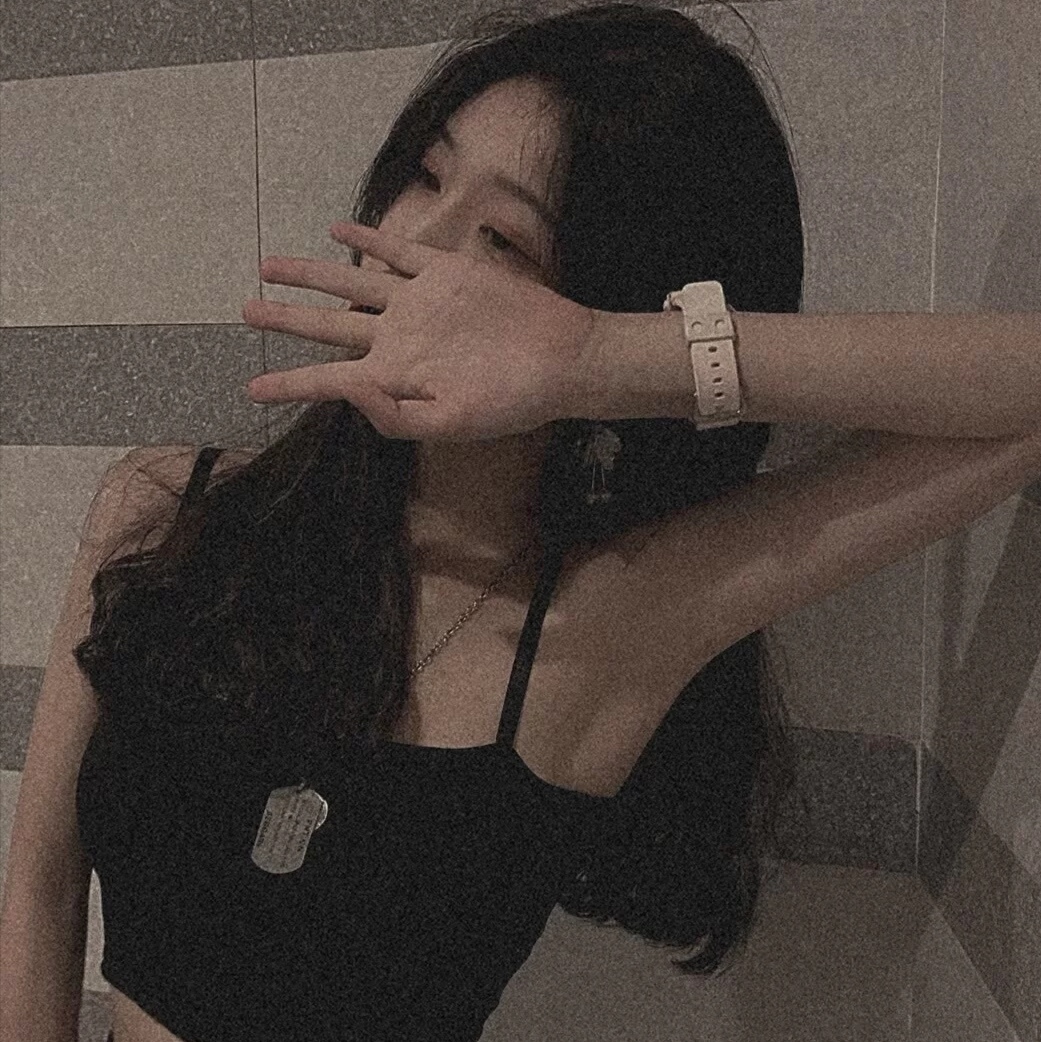 头像 微丧系高级质感女生头像