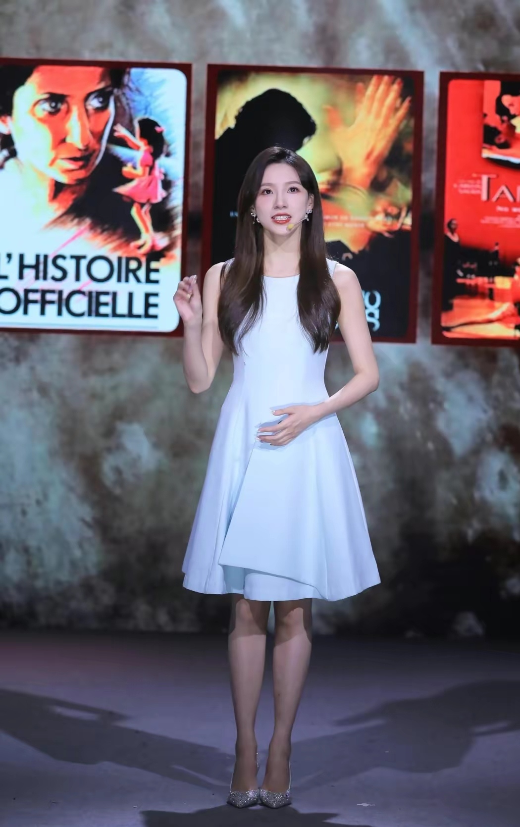 央视美女主播马凡舒:青春靓丽,美若天仙