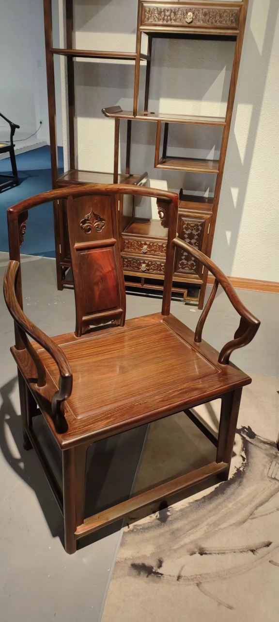 大红酸枝矮南官帽椅,品质超好