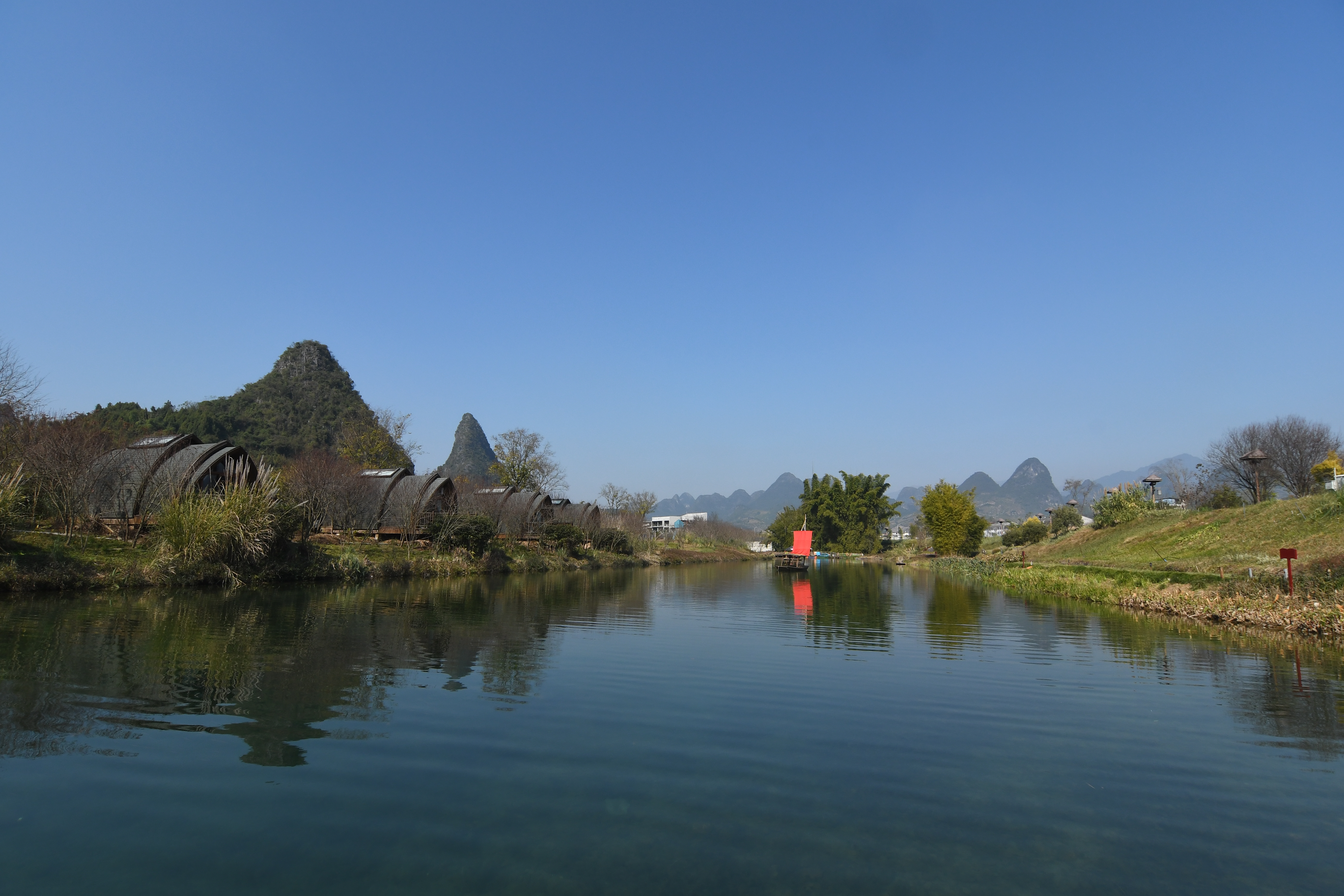 桂林市阳朔县兴坪镇三千漓山水人文度假区