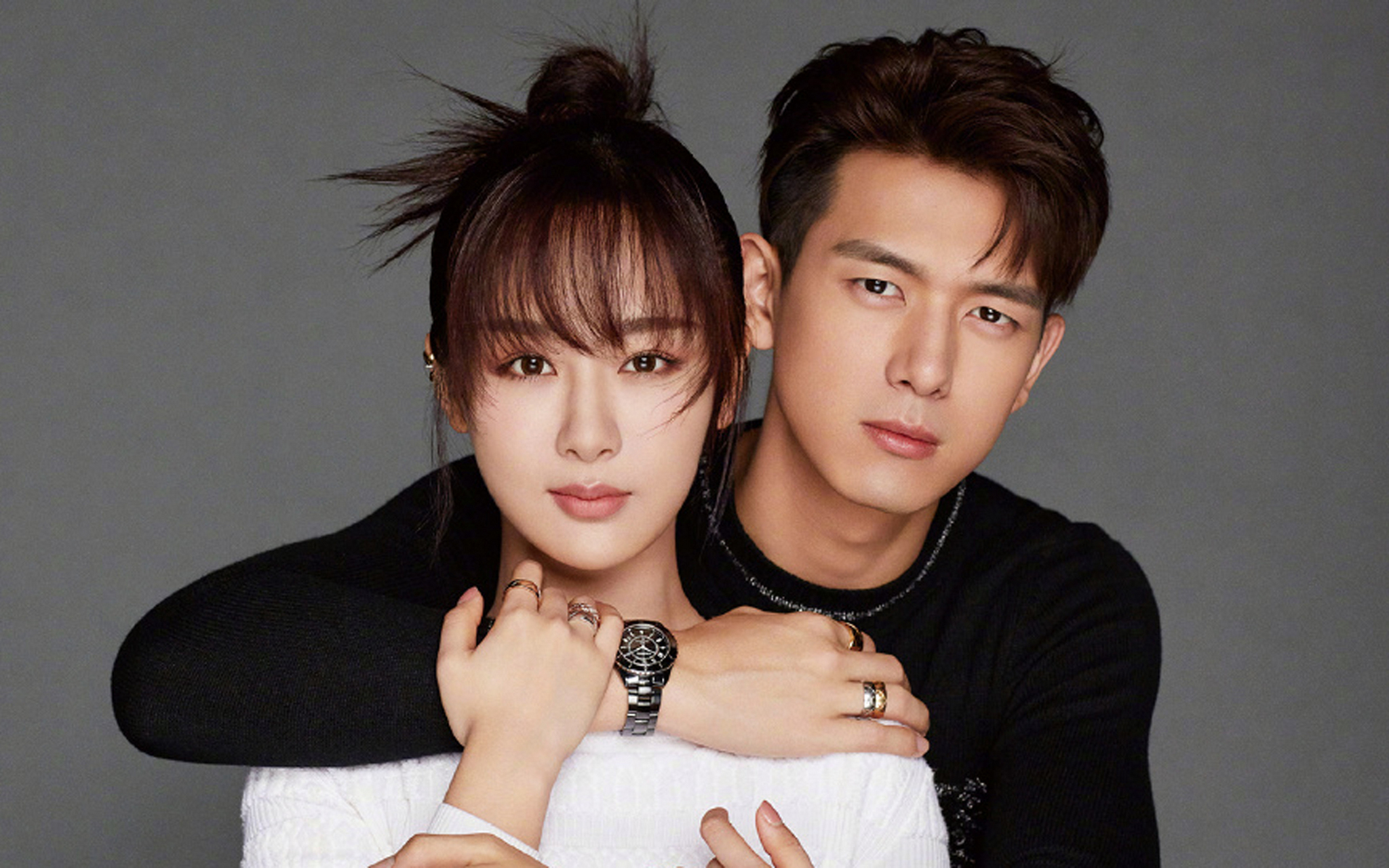 杨紫李现乔欣发合照#   近日,杨紫,李现,乔欣三位明星罕见地合体了!