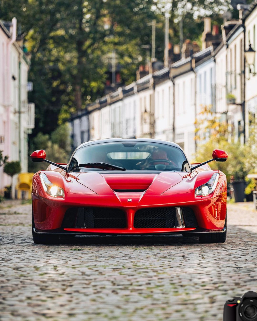 法拉利laferrari的数量极为稀有.