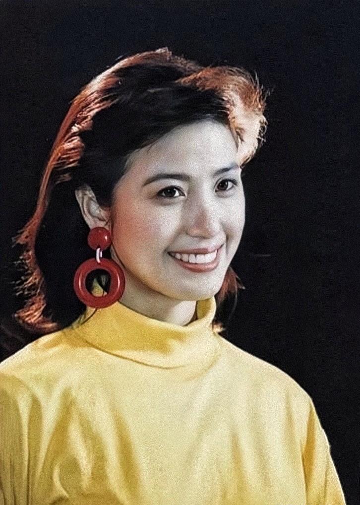 "枣花"吴玉华:不愿丁克与丈夫离婚,二婚嫁画家后,儿女双全圆梦