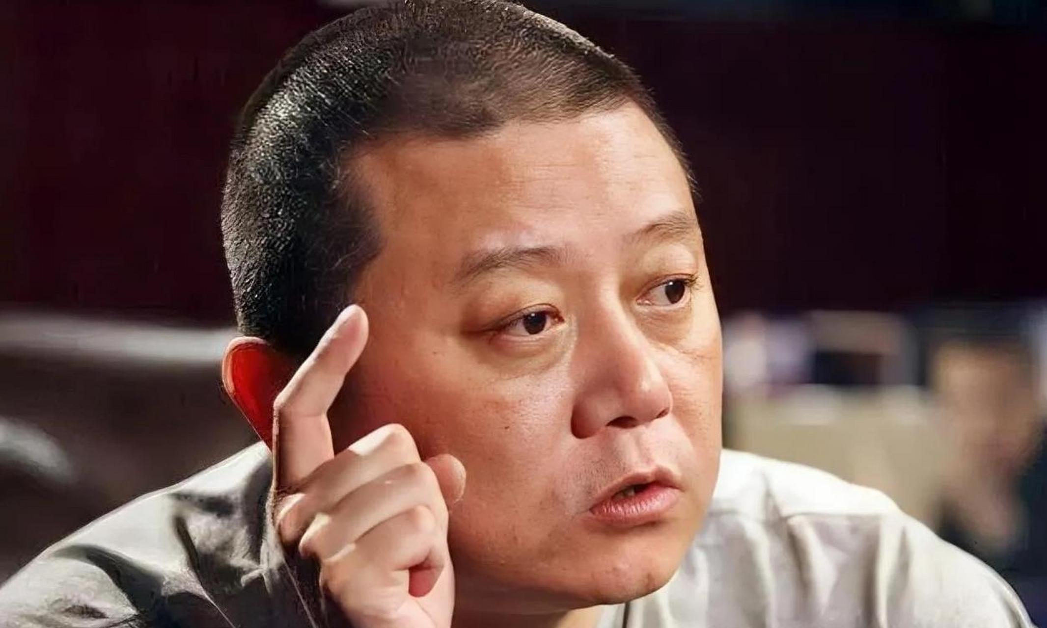 王朔曾言:"保安的朋友圈,大多都是保安;老师的朋友圈,大多都是高学历