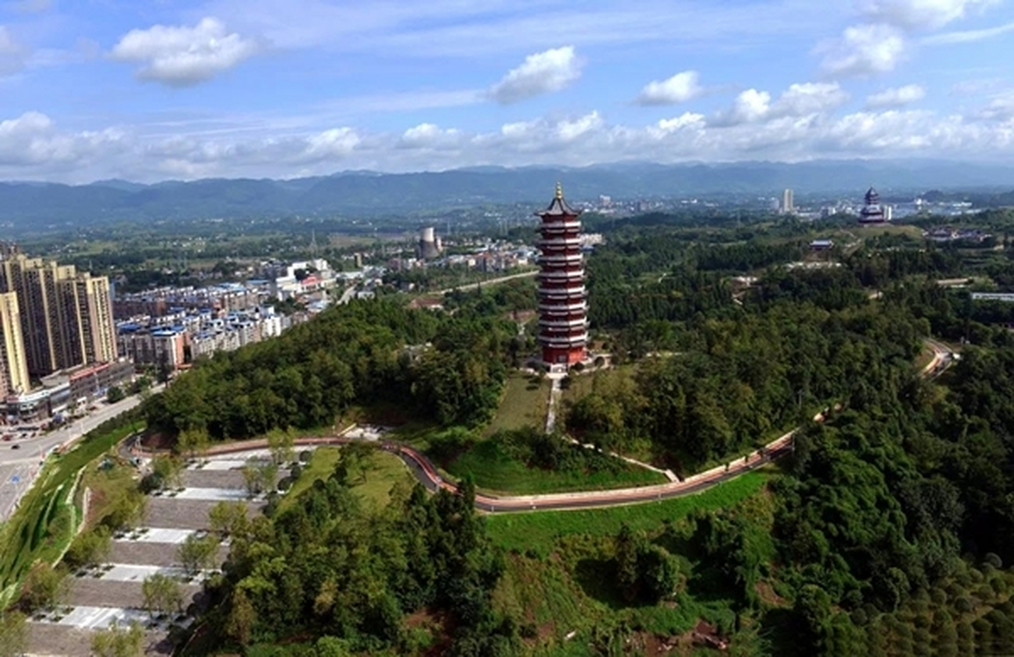 优质短图文计划#文峰山,位于四川省达州市渠县东城区中部,与老城区隔