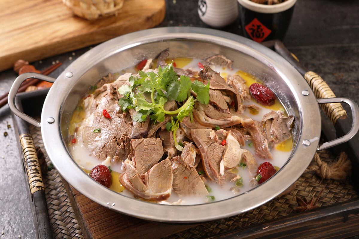 羊肉,是心血管"祸根",还是营养佳品?该不该吃?