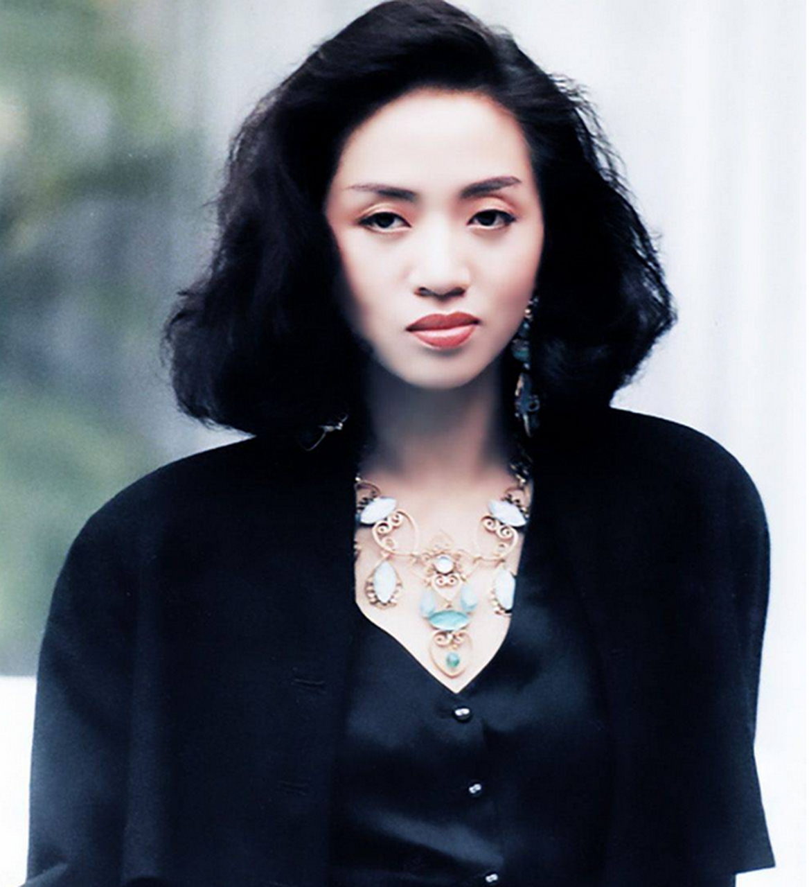 2003年,40岁的梅艳芳过世后没多久,主治医生在一次采访中坦白:"其实