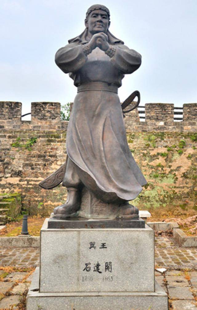 "翼王"石达开,被清军千刀万剐,5岁幼子为何不哭反破涕为笑?