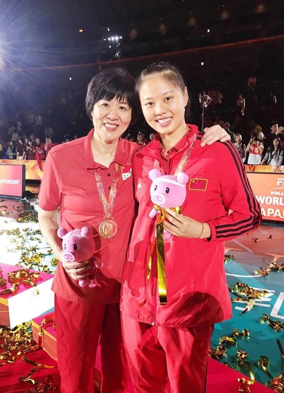 龚翔宇母亲魏佳萍:后悔让女儿打球,余生希望她找个好男人!