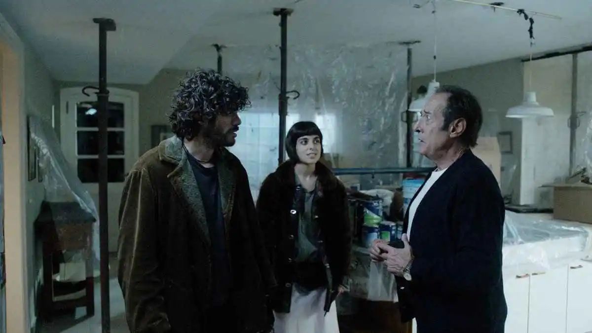 《动物本能》,阿根廷版《寄生虫》,一个疯狂且耐人寻味的故事