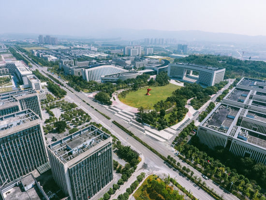 恩次方全民防癌中心实验平台完备,位于中关村医学工程转化(重庆)中心