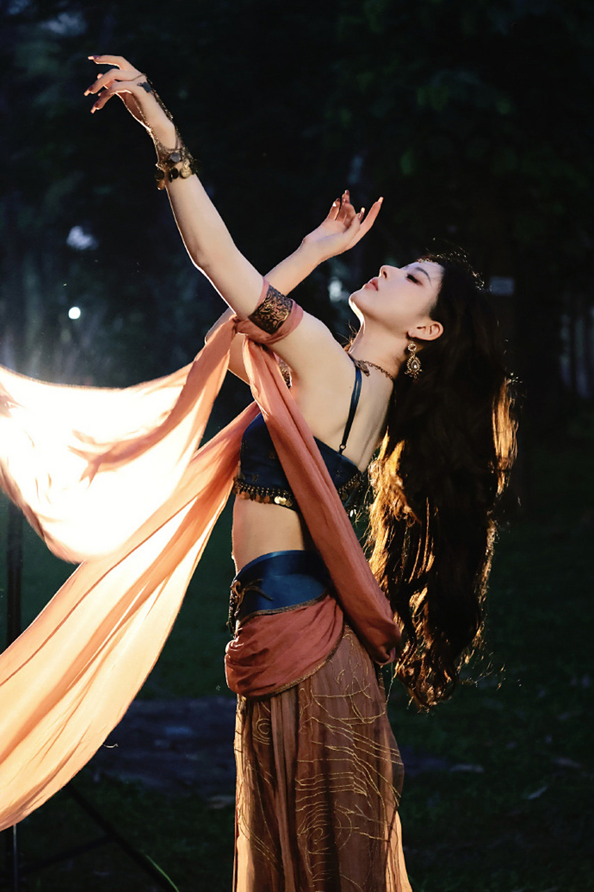 赵露思cos敦煌神女!