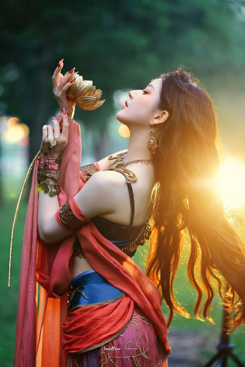 赵露思cos敦煌神女!