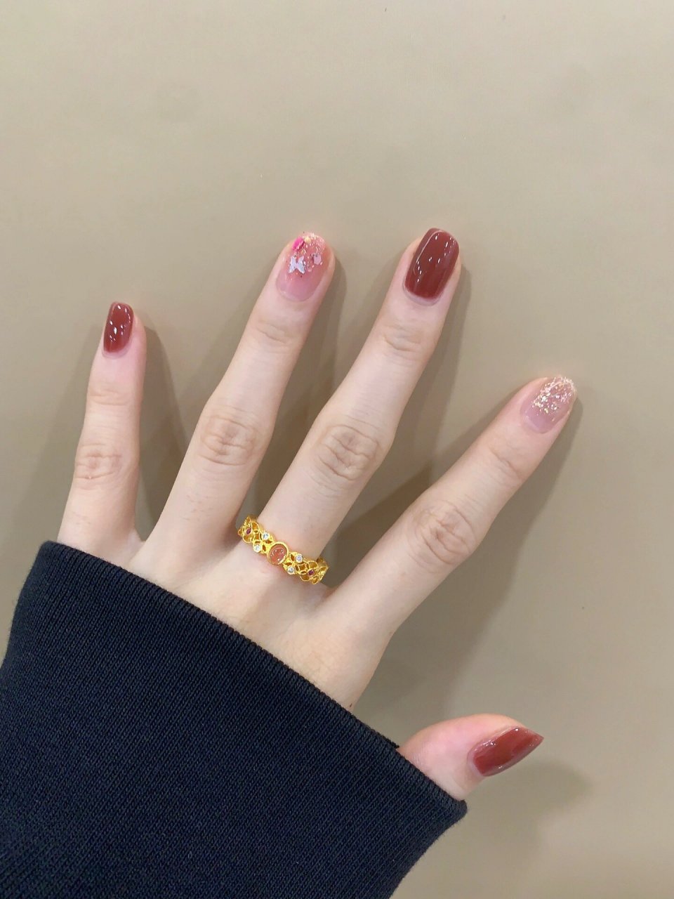 浪漫粉碧玺美甲 甜美又可爱美甲 红棕色绝对是秋日首选!