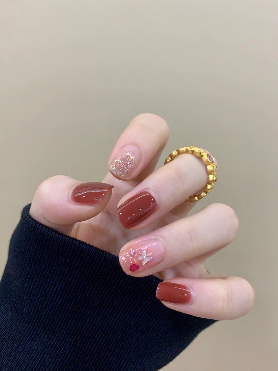 浪漫粉碧玺美甲 甜美又可爱美甲 红棕色绝对是秋日首选!