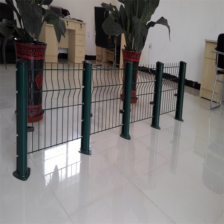 德瑞克斯桃型柱隔离网 桃形柱景观护栏网