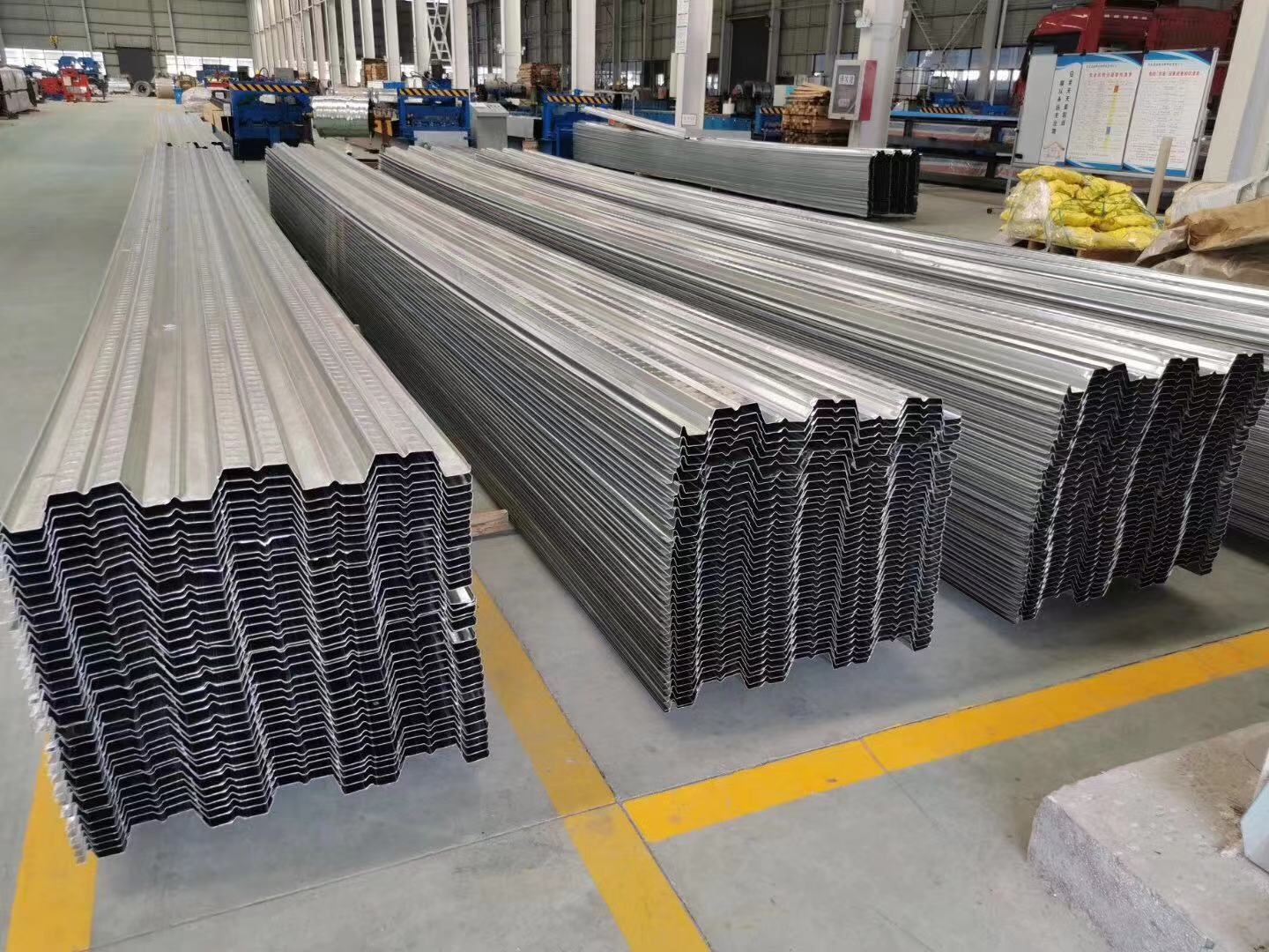 yxb51-226-678型开口压型钢板介绍