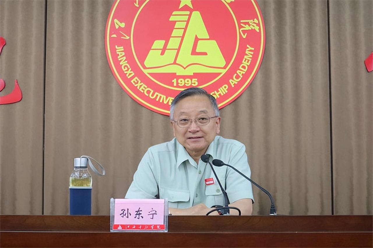 孙继先作为指挥员,却没列入大渡河17勇士,1990年杨得志为他正名