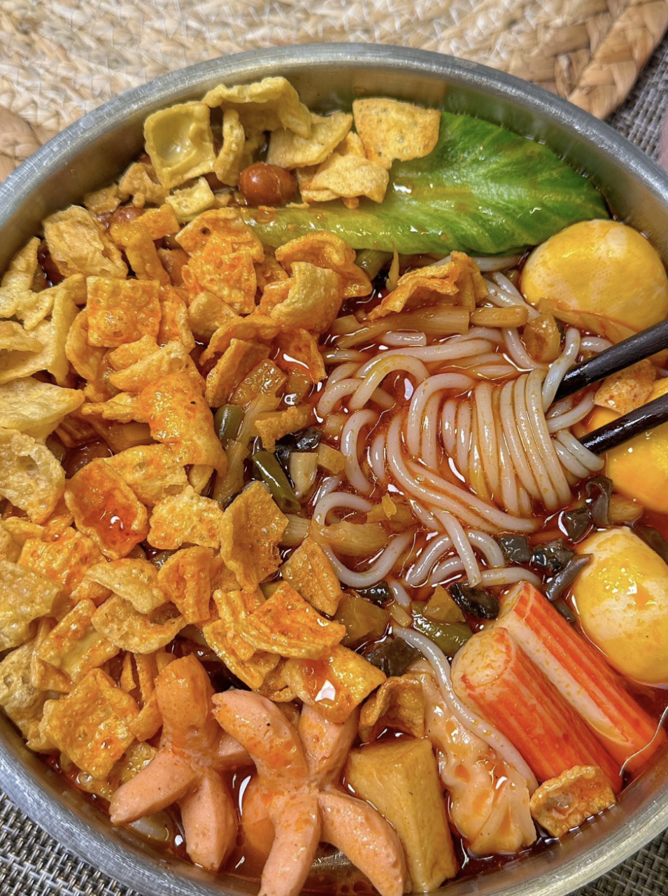 超豪华版螺蛳粉:味美过瘾,让你欲罢不能!  哇塞,亲爱的们!