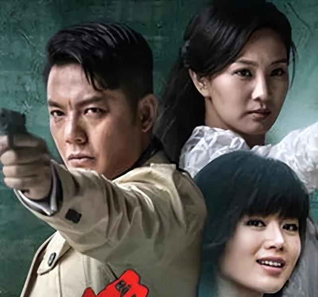 侯梦莎被吴京亲手捧红,脱下军装美到惊艳,谢楠也有吃醋的时候?