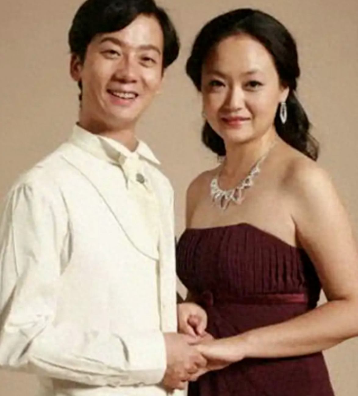 他演"哮天犬"成名,成了影帝却不红,他的实力被严重低估