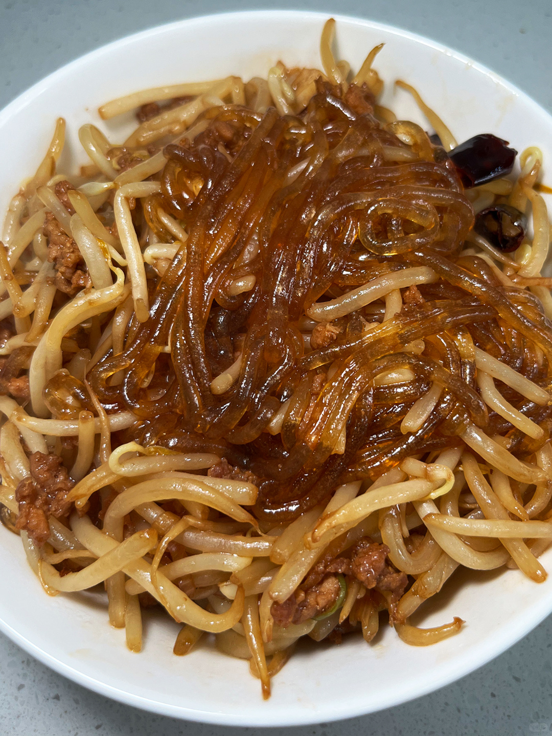 这道肉末豆芽炒粉条简直是家常菜的巅峰之作