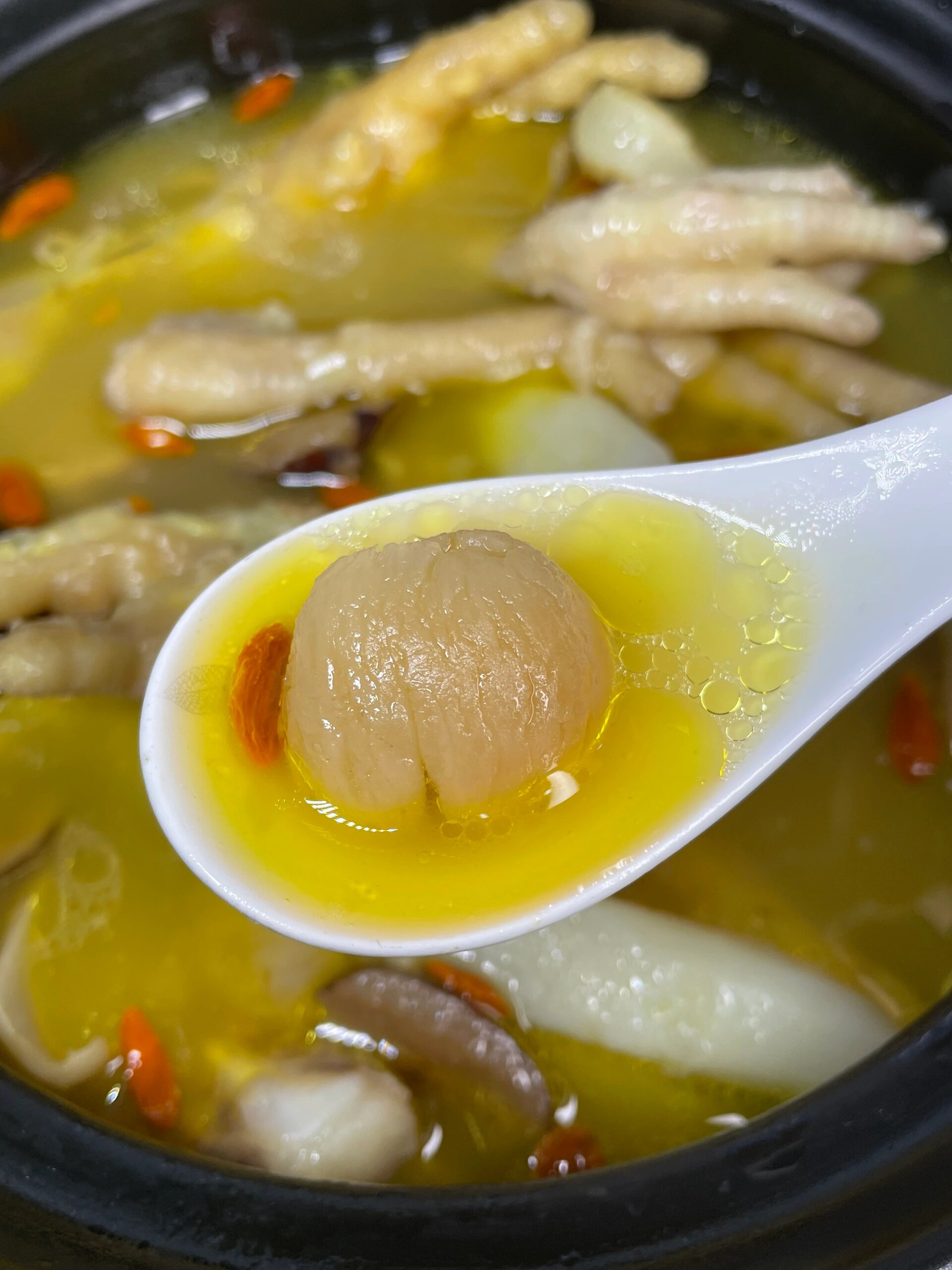 鸡脚排骨汤!巨补气色!非常好喝!