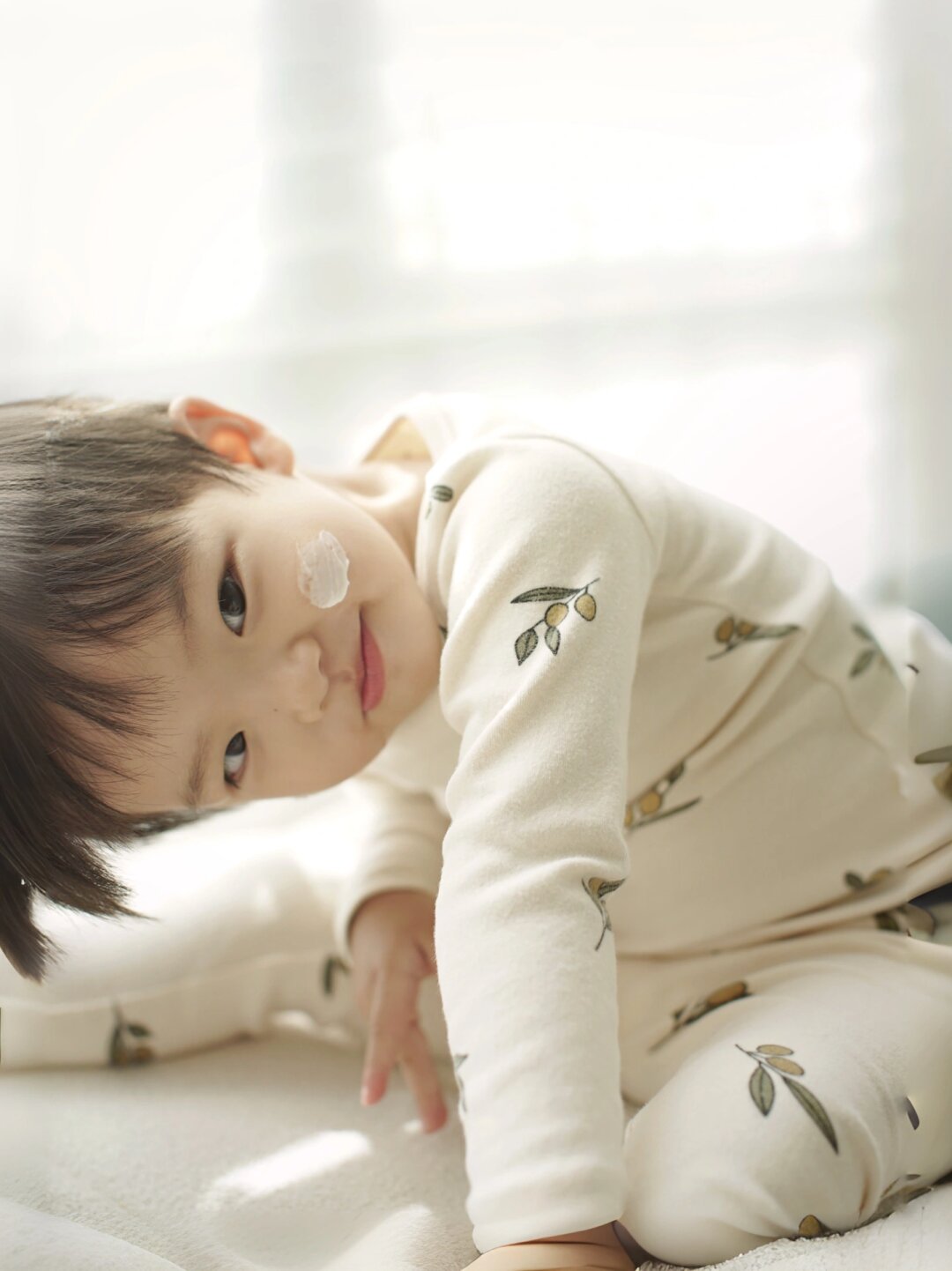 人类幼崽嫩乎乎的奶油肌护理指南