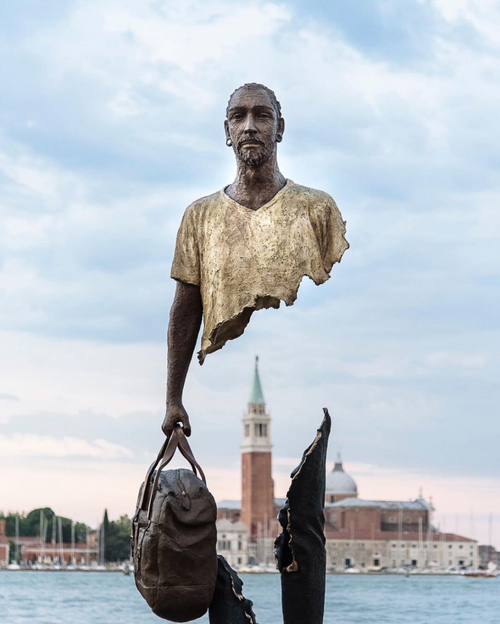 残缺的震撼 — bruno catalano  布鲁诺·卡塔拉诺,这位出生于1960年