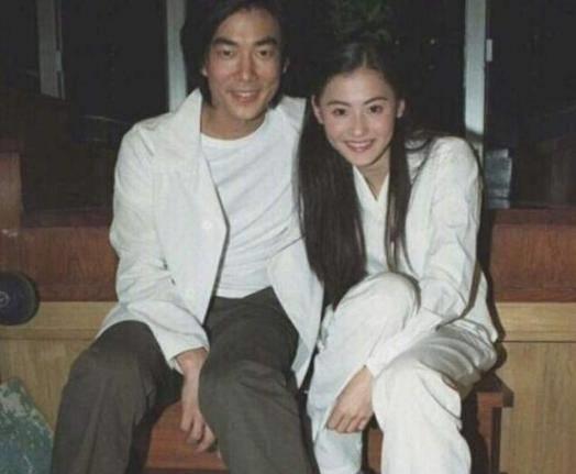 任贤齐妻子近照罕见曝光,隐婚16年仍然如初恋,难怪不愿公开她