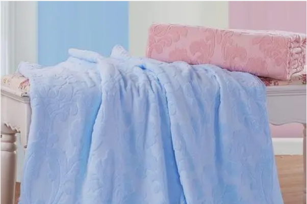 卓越,经久耐用;恒源祥毛巾被设计独特,款式多样;富安娜毛巾被价格亲民