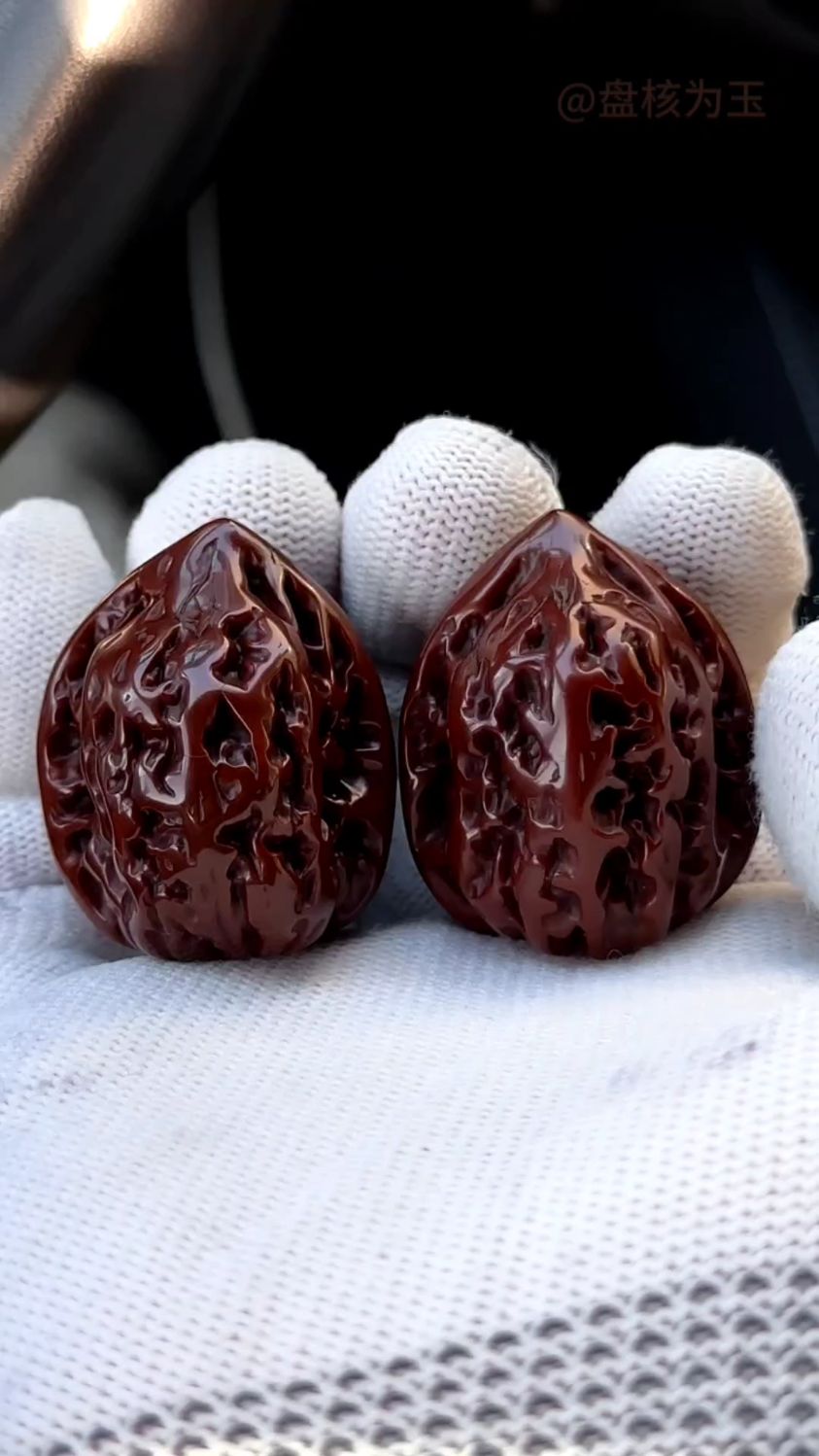 如此珍贵的"百年老鸡心"文玩核桃,真的让人爱不释手