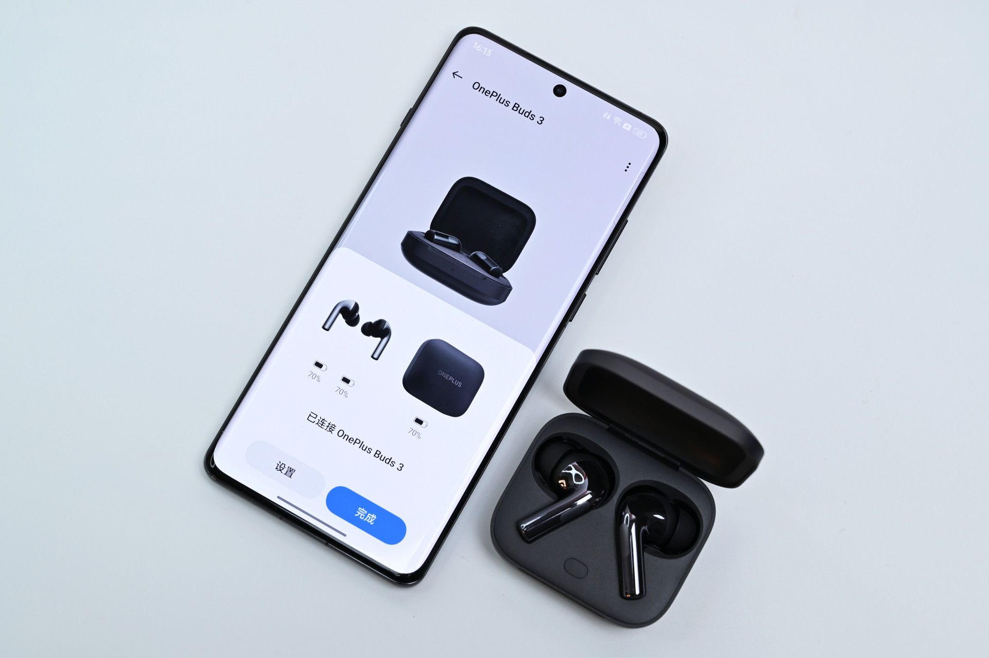 今天来跟大家聊聊这款一加 buds 3降噪蓝牙耳机,这次来深圳参加一加