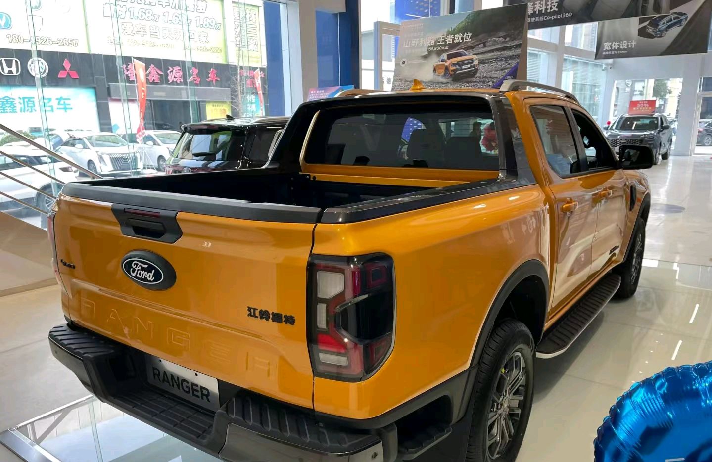 国产福特ranger皮卡,释放出色驾驶乐趣,2.3t引擎表现出色