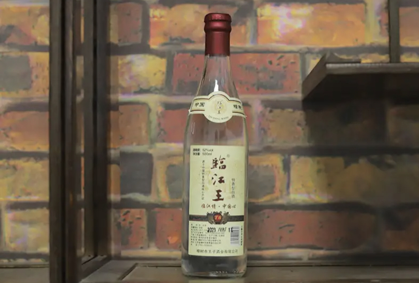 江西自古物产丰富,因有世界最大淡水湖:鄱阳湖的得天独厚的庇护,档刎