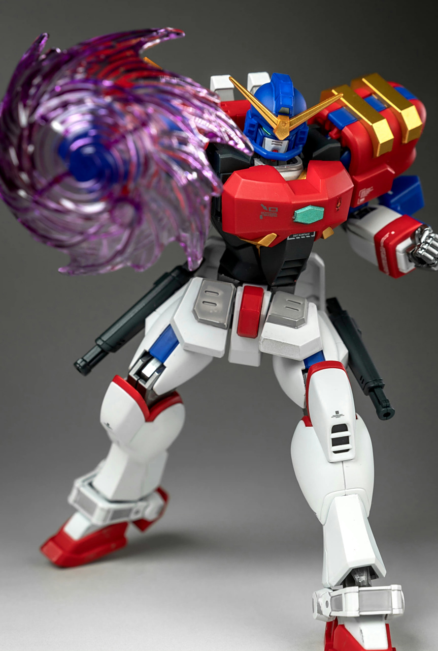 模型欣赏:机动武斗传 hg美国之星高达,动画主角机体之一,肩甲可以作为