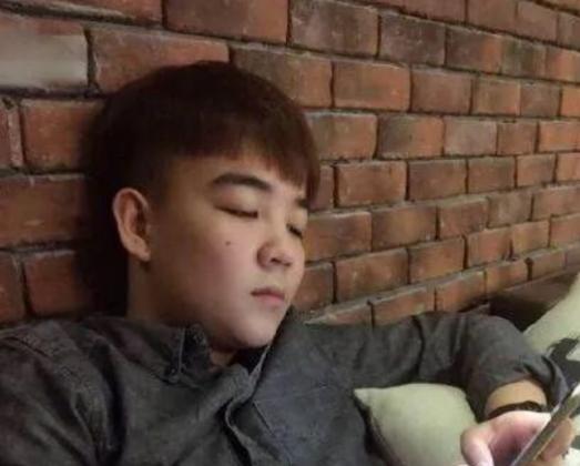 《变形计》:7年后易虎臣欠钱成老赖,吴宗宏是赚了20万的大学生