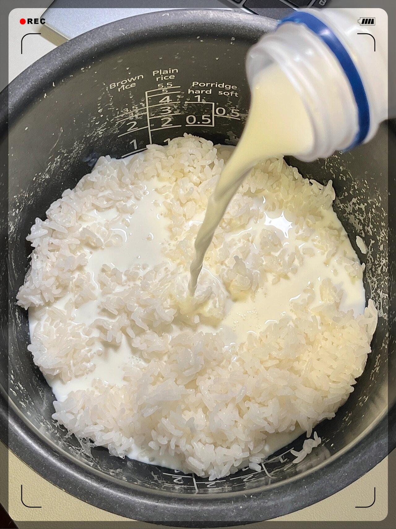 米饭布丁,神奇的美味,让人垂涎欲滴!它的发明者到底是谁呢?