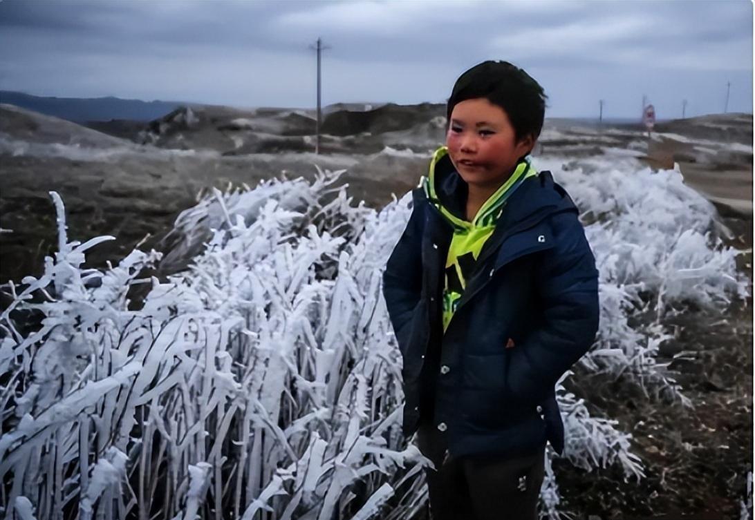 王福满冰花男孩现状图片