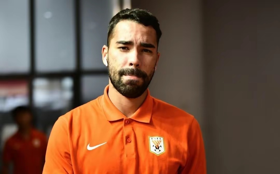 中国足球:从朝令夕改到世界冤种