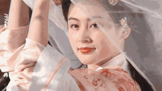 "不会抛媚眼"别硬演,5位女星告诉你,媚眼是骨子里自带的