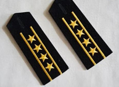 在解放军部队中,当上上校有多难?你知道此军衔属于什么级别吗?